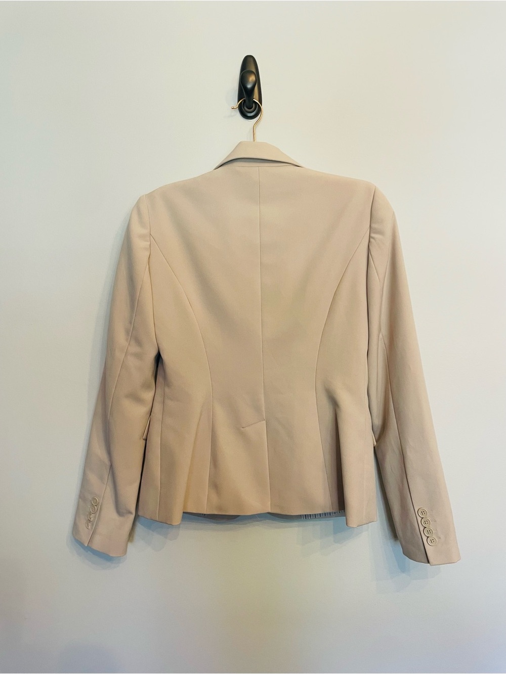 Suzy Shier Beige Women’s Blazer - Picture 6 of 11